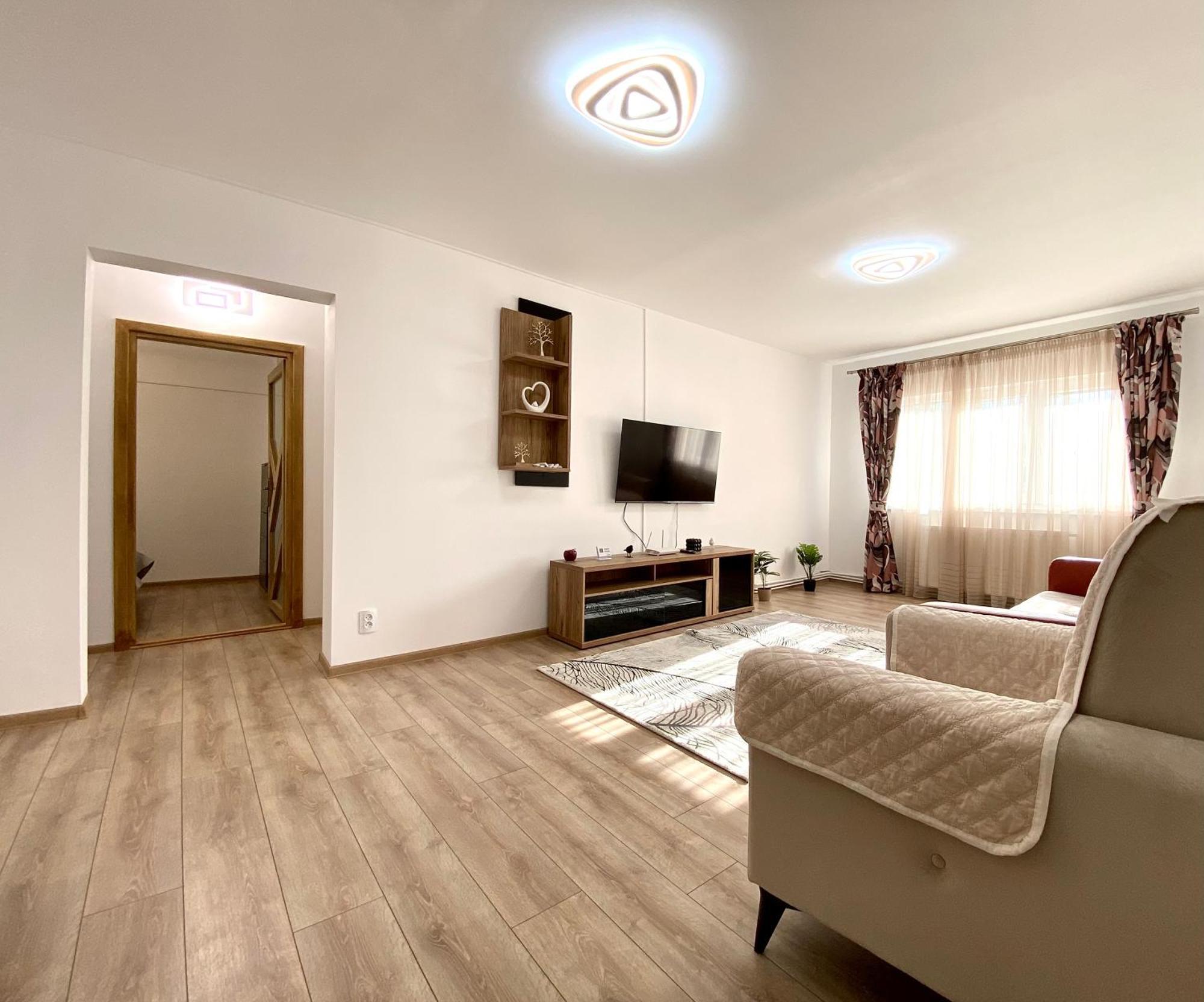 Kronstadt Apartment - Pet Friendly براشوف المظهر الخارجي الصورة