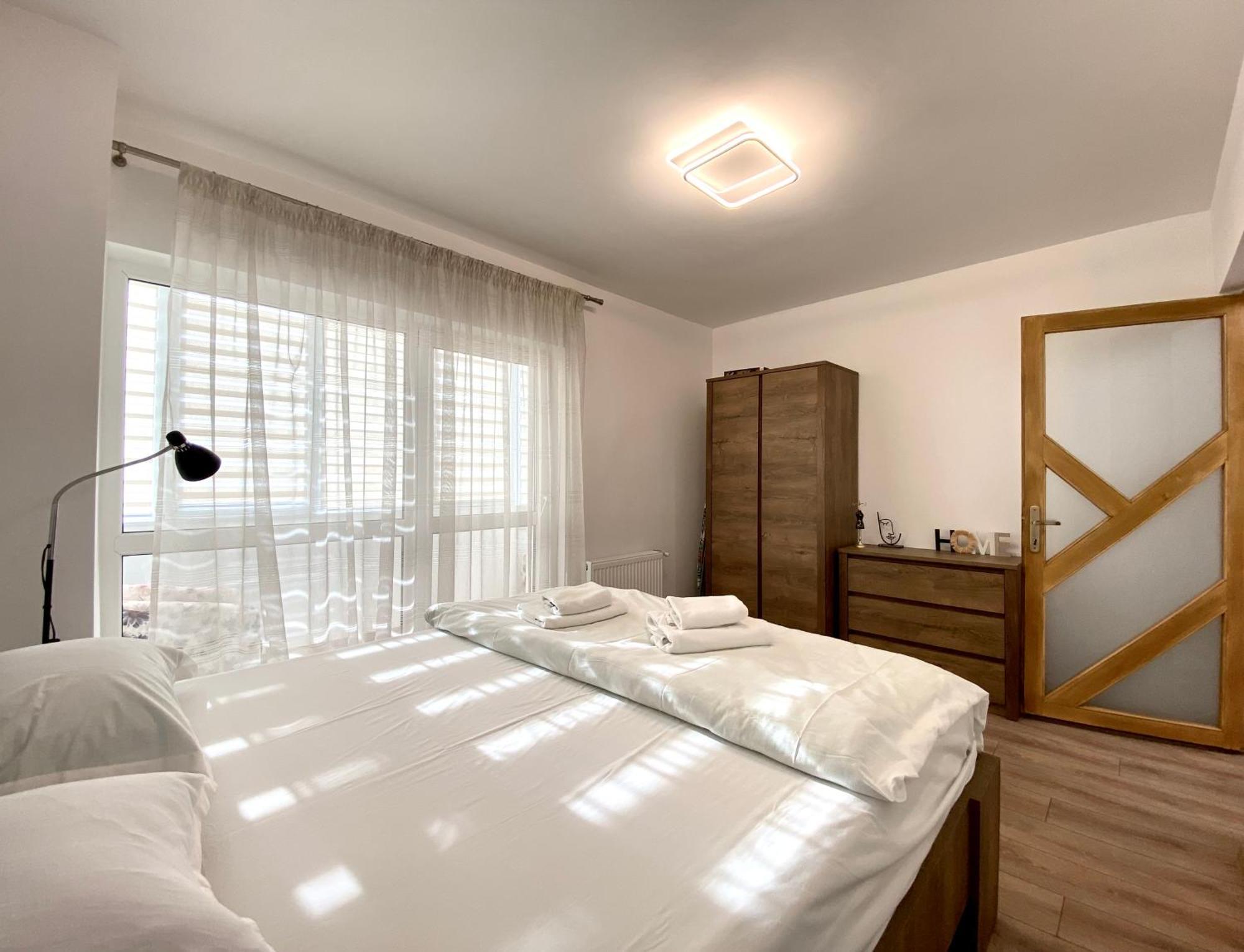 Kronstadt Apartment - Pet Friendly براشوف المظهر الخارجي الصورة