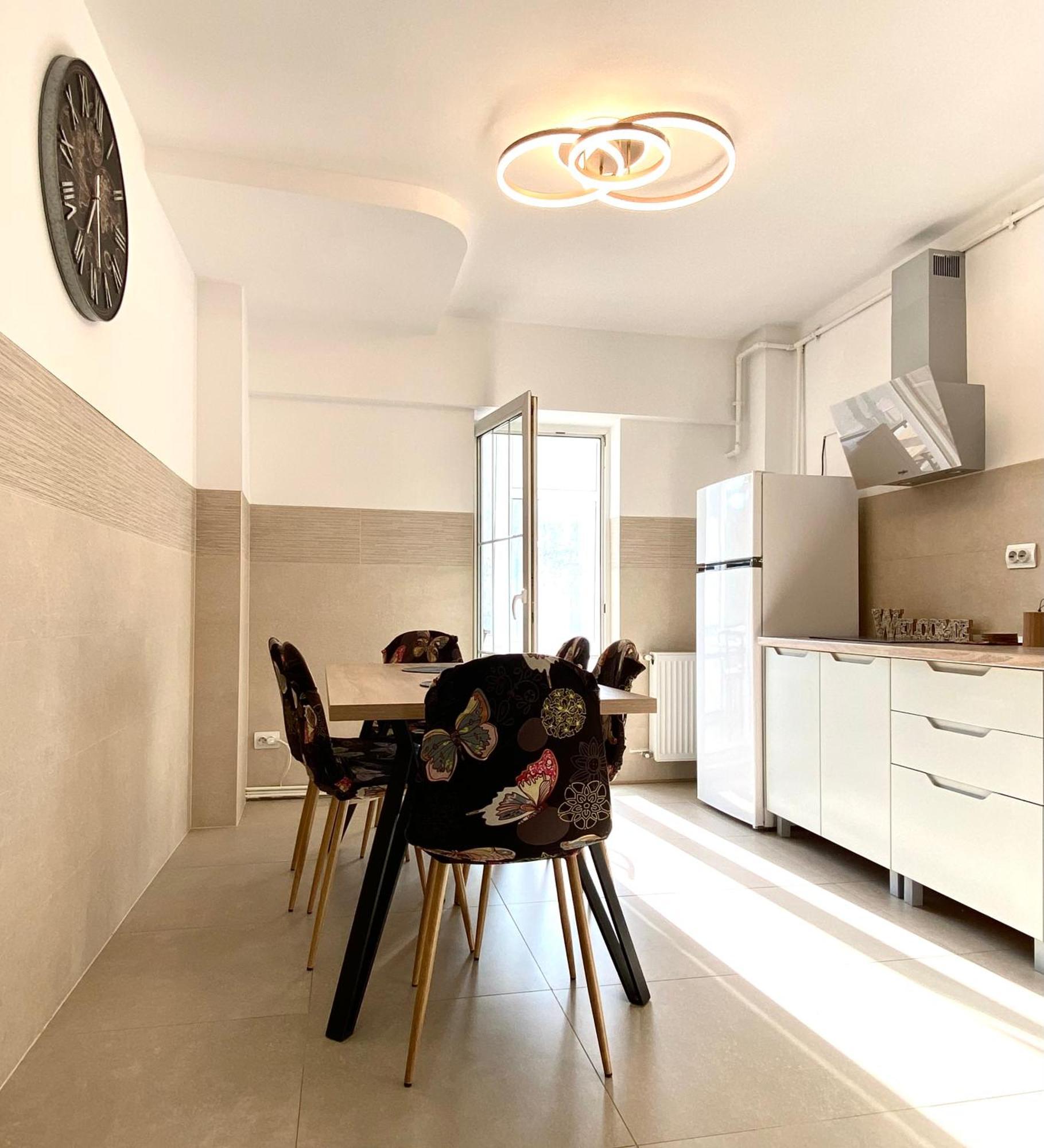 Kronstadt Apartment - Pet Friendly براشوف المظهر الخارجي الصورة